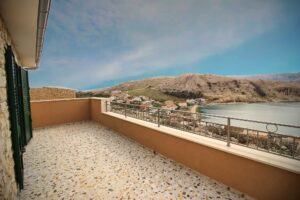 Villa Marija Metajna, Pag island